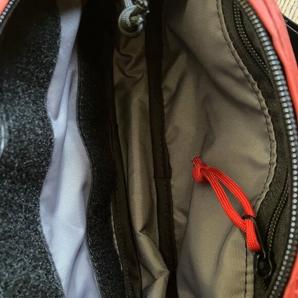 North St Bags Pioneer Hip Pack Sling Rust NWOT - Picture 3 of 4